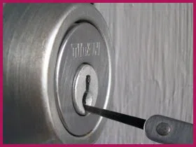 Lincoln Creek WI Locksmith Store Lincoln Creek, WI 414-831-3454